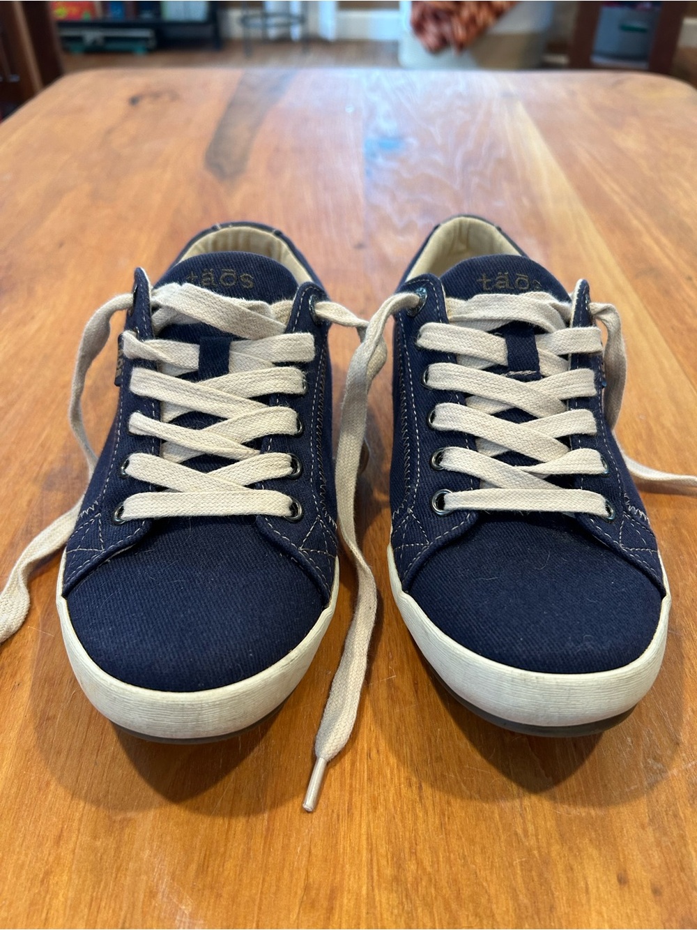 Taos Footwear Star Navy Canvas Sneakers with Cream Laces